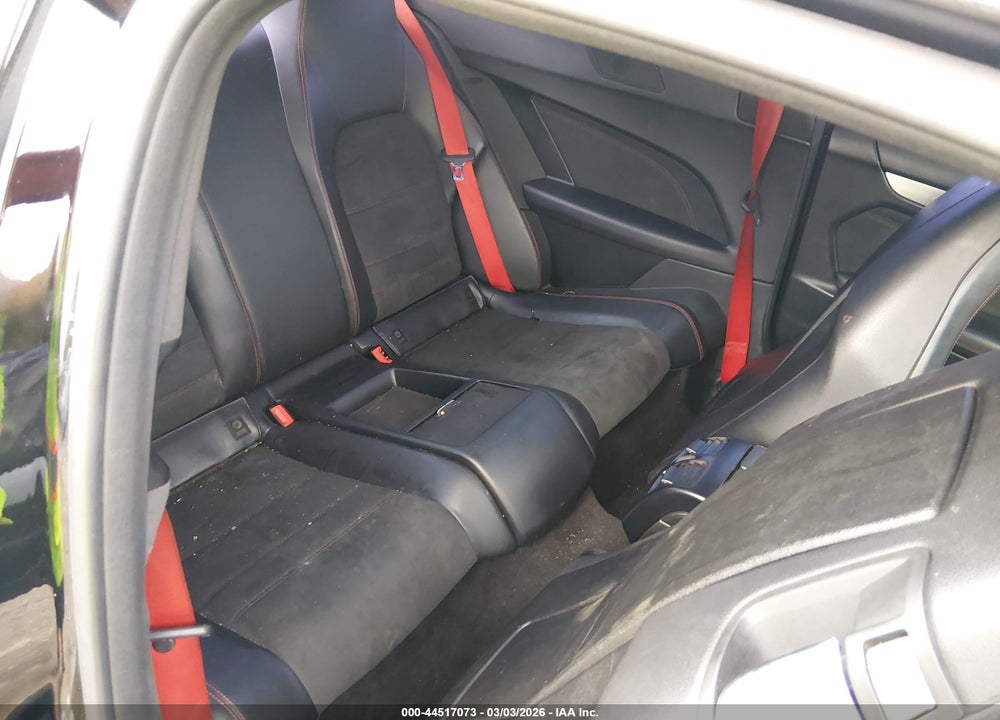2013 MERCEDES-BENZ C 250 VIN: WDDGJ4HBXDF981309