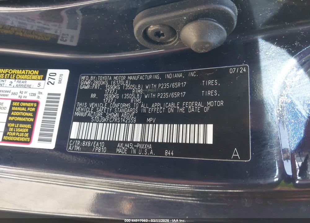 2024 TOYOTA SIENNA XLE VIN: 5TDJSKFC7RS142559