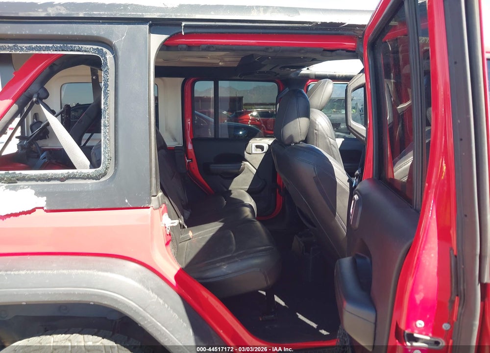 2018 JEEP WRANGLER UNLIMITED SPORT S 4X4 VIN: 1C4HJXDG8JW127965