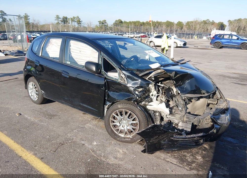 2010 HONDA FIT VIN: JHMGE8H23AS023877