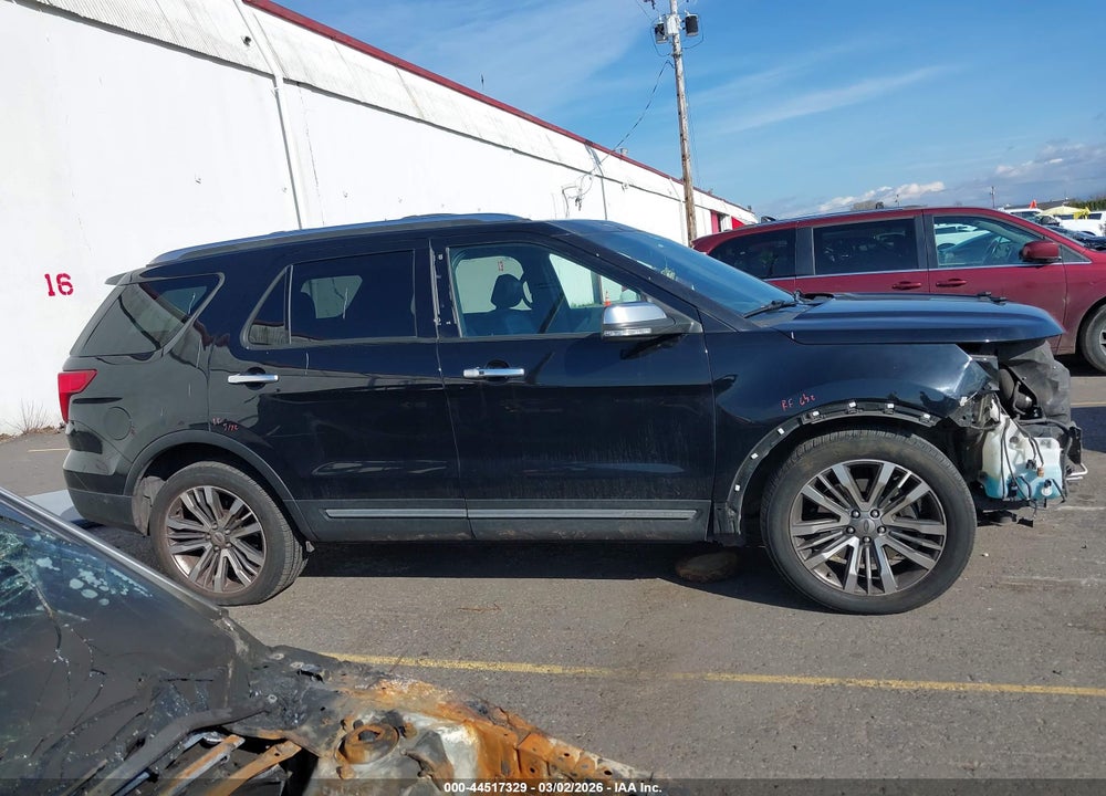 2017 FORD EXPLORER PLATINUM VIN: 1FM5K8HT8HGC21504