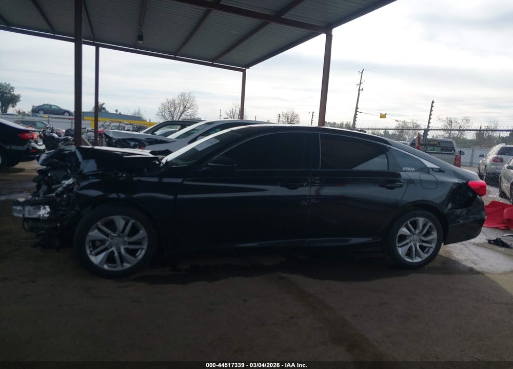 2018 HONDA ACCORD LX VIN: 1HGCV1F19JA239516