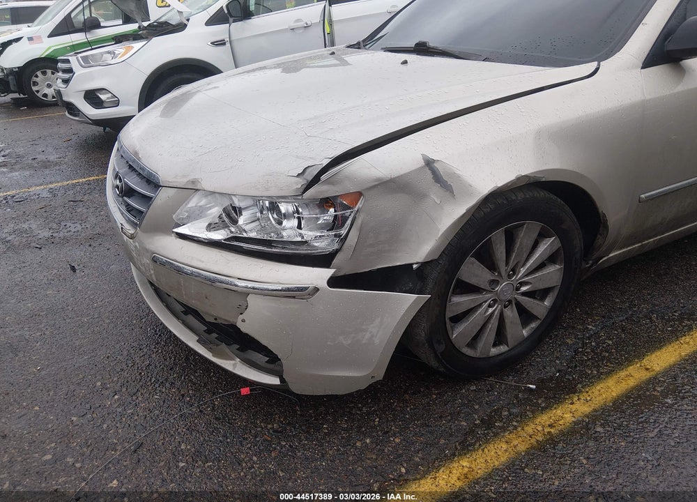 2010 HYUNDAI SONATA LIMITED V6 VIN: 5NPEU4AF3AH647307