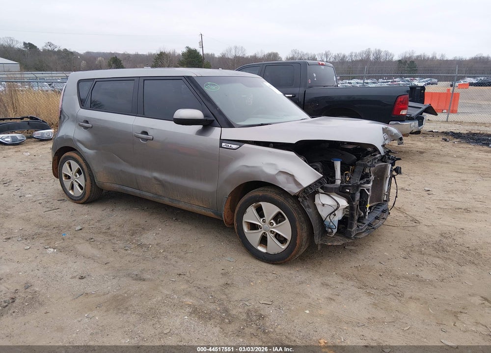 2015 KIA SOUL VIN: KNDJN2A24F7137279