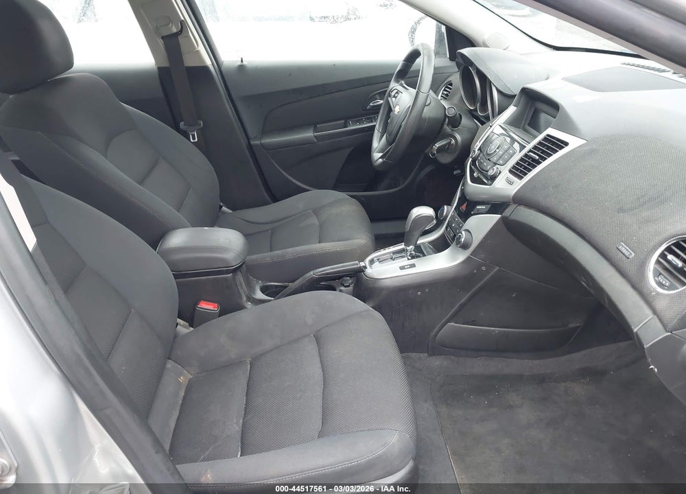 2015 CHEVROLET CRUZE 1LT AUTO VIN: 1G1PC5SB1F7261809
