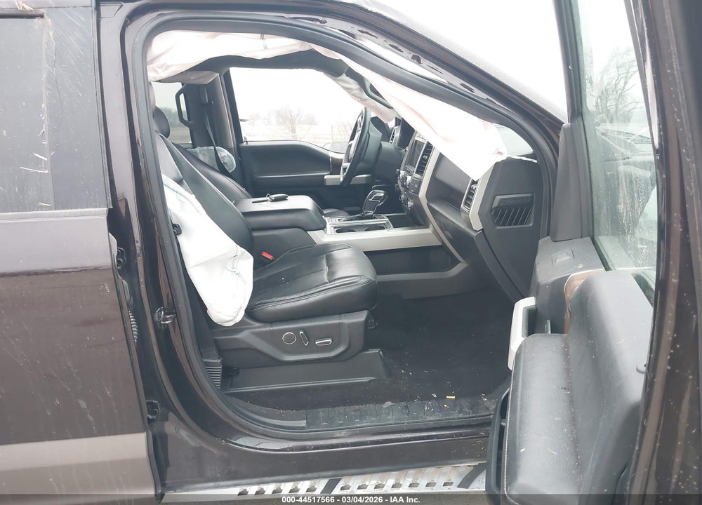 2018 FORD F-150 LARIAT VIN: 1FTEW1EG8JFE65835