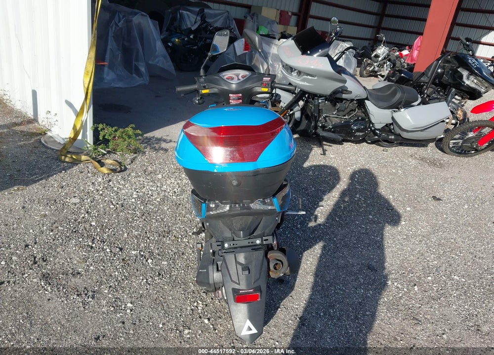 2025 TZTC SCOOTER VIN: HZ2TABGE5S1003210