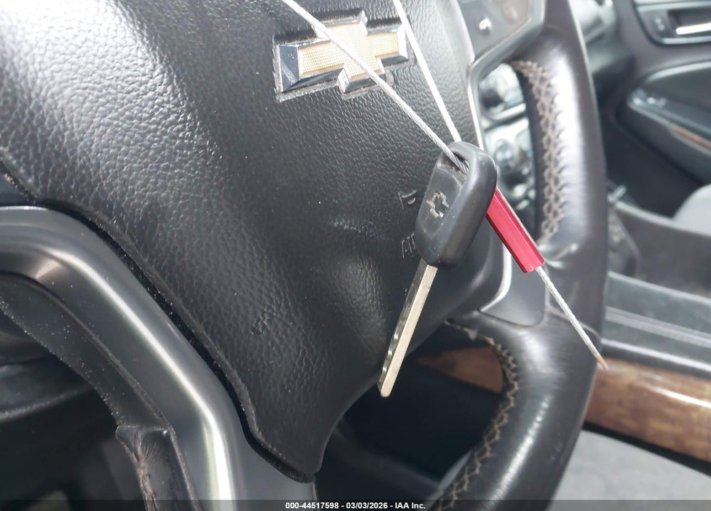 2015 CHEVROLET SUBURBAN 1500 LS VIN: 1GNSKHKC0FR131773