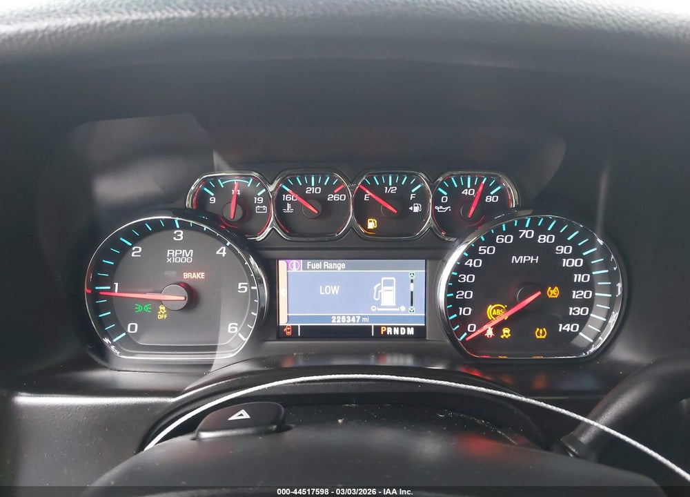 2015 CHEVROLET SUBURBAN 1500 LS VIN: 1GNSKHKC0FR131773