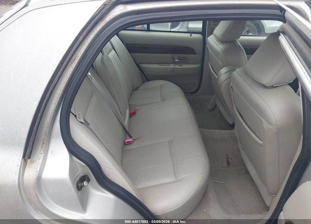 2009 MERCURY GRAND MARQUIS LS (FLEET ONLY) VIN: 2MEHM75V99X611405