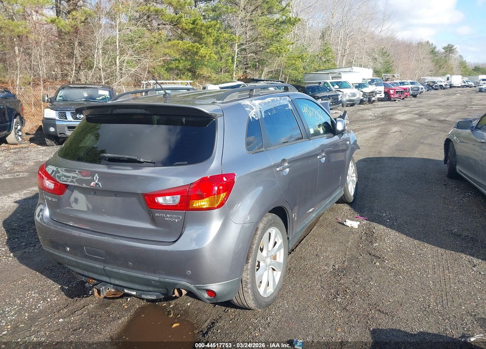 2015 MITSUBISHI OUTLANDER SPORT ES VIN: 4A4AR3AU4FE052832