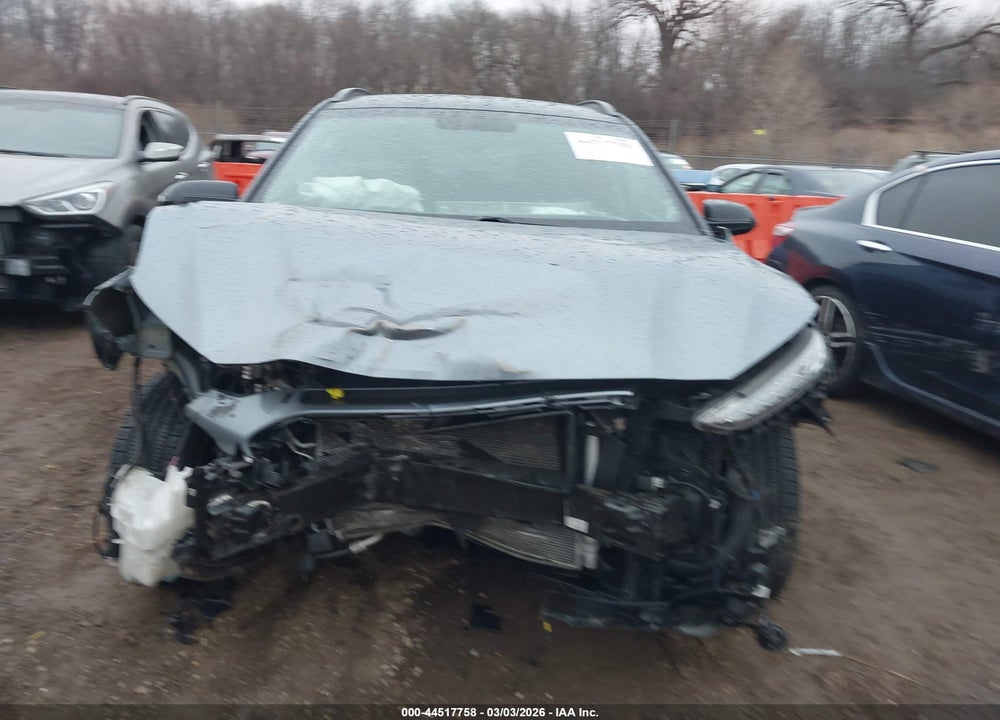 2018 HYUNDAI KONA SEL VIN: KM8K22AA0JU115712