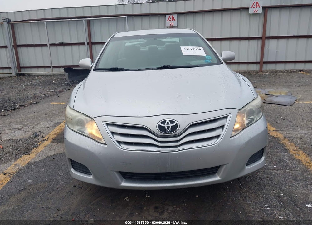 2011 TOYOTA CAMRY LE VIN: 4T1BF3EK3BU722167