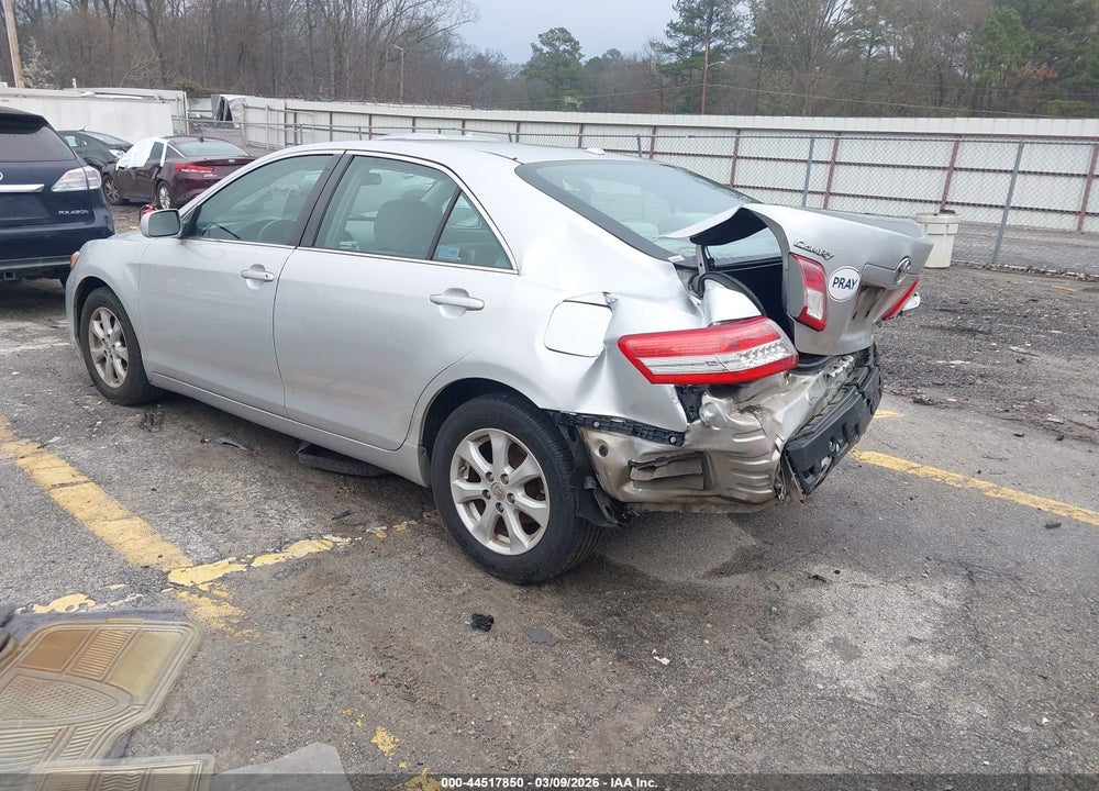 2011 TOYOTA CAMRY LE VIN: 4T1BF3EK3BU722167