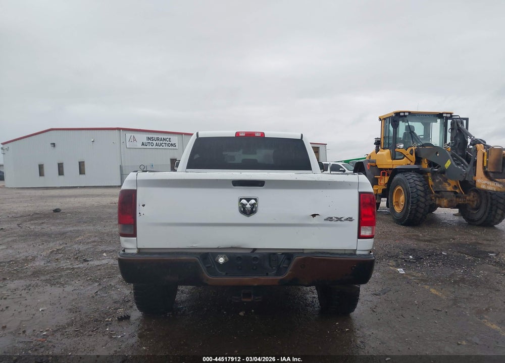 2014 RAM 2500 TRADESMAN VIN: 3C6TR5CT8EG328525