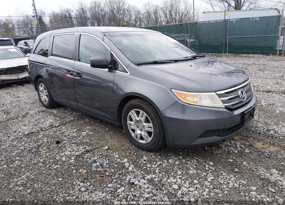2011 HONDA ODYSSEY LX VIN: 5FNRL5H23BB020507