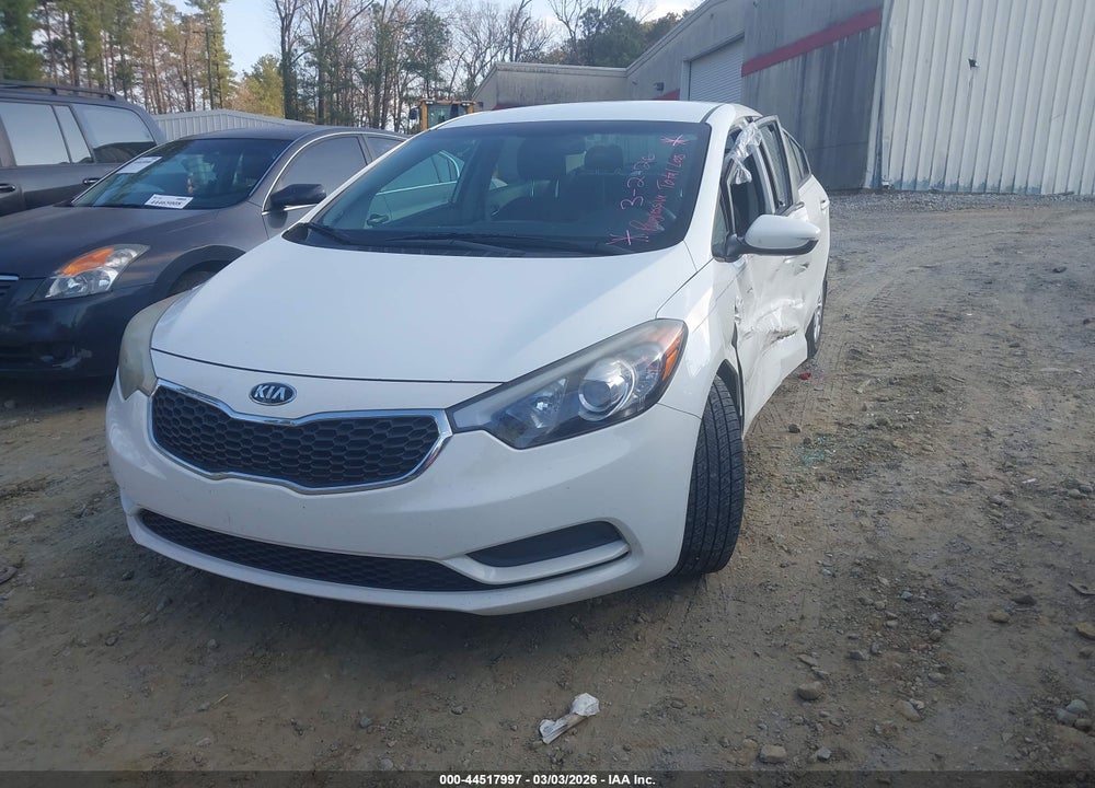 2016 KIA FORTE LX VIN: KNAFK4A63G5605087