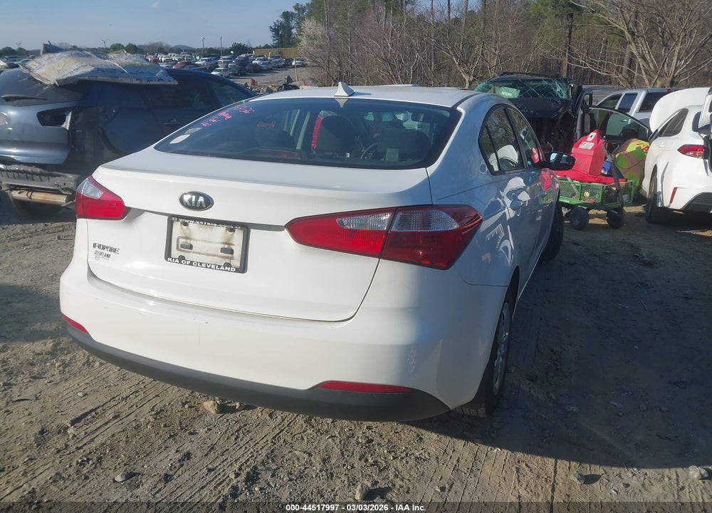 2016 KIA FORTE LX VIN: KNAFK4A63G5605087
