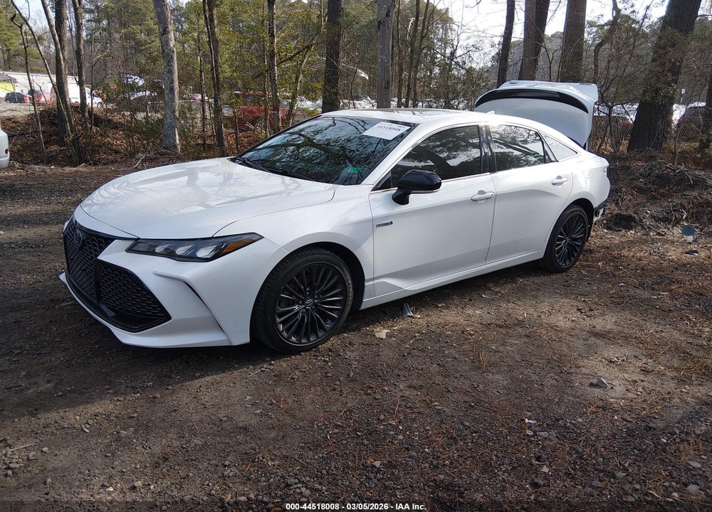 2019 TOYOTA AVALON HYBRID XSE VIN: 4T1B21FB8KU008937