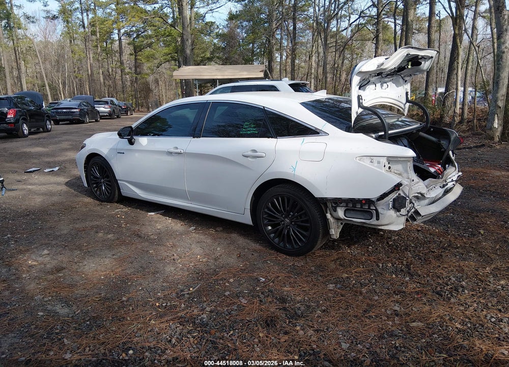 2019 TOYOTA AVALON HYBRID XSE VIN: 4T1B21FB8KU008937
