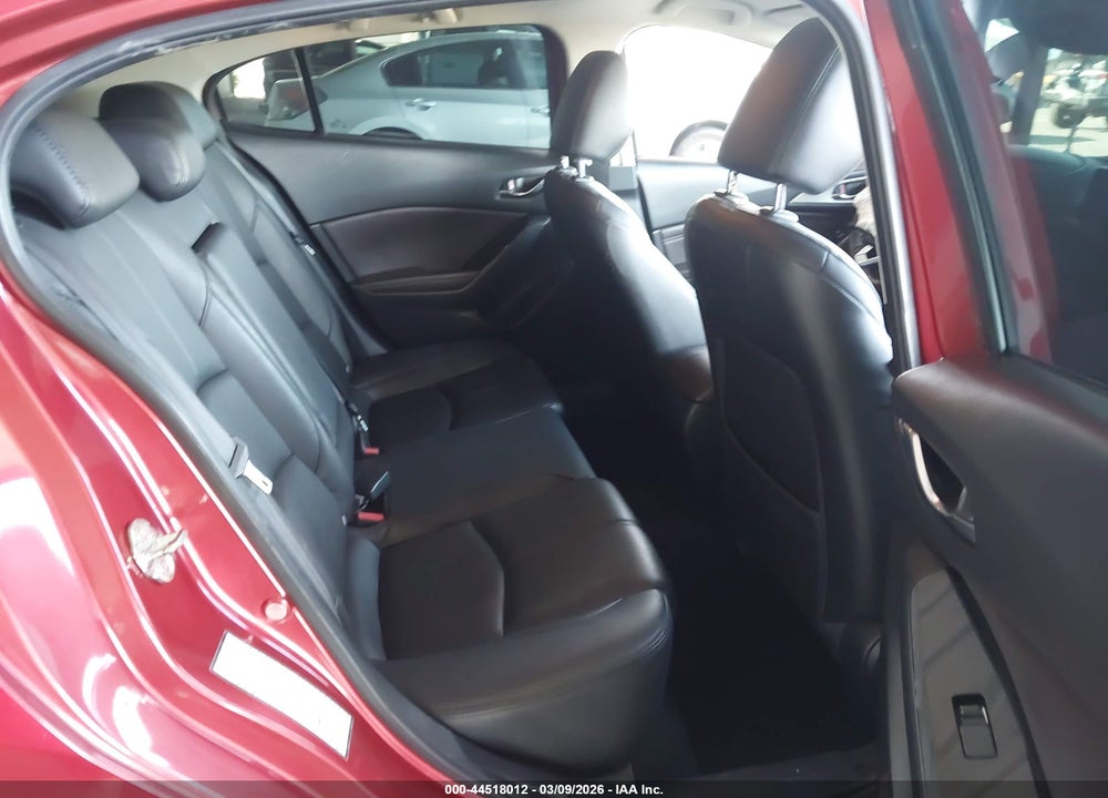2018 MAZDA 3 TOURING VIN: 3MZBN1V36JM183175