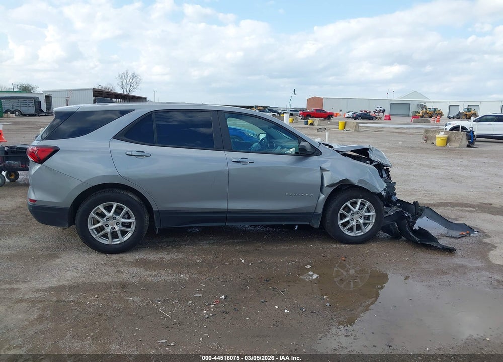 2024 CHEVROLET EQUINOX FWD LS VIN: 3GNAXHEG7RL204614