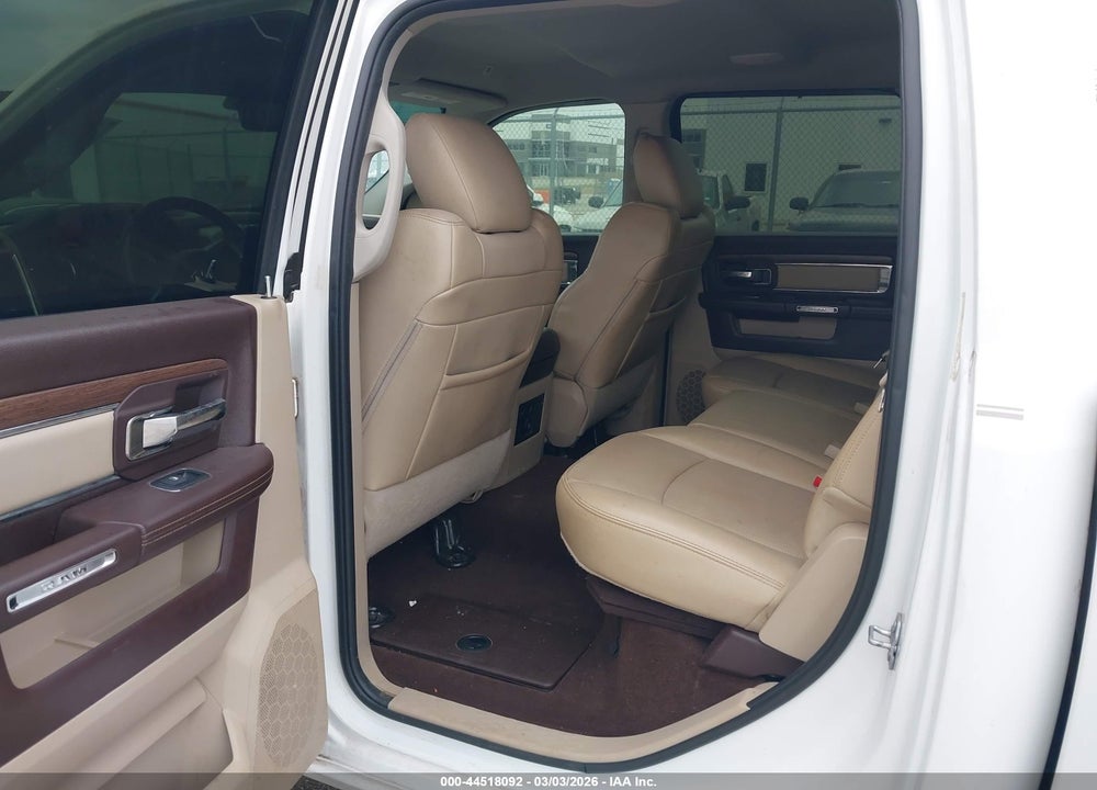2017 RAM 3500 LAIE VIN: 3C63RRJLXHG566164