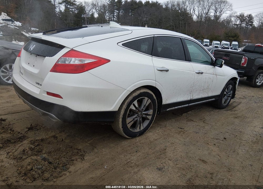2014 HONDA CROSSTOUR EX-L V6 VIN: 5J6TF2H51EL001620
