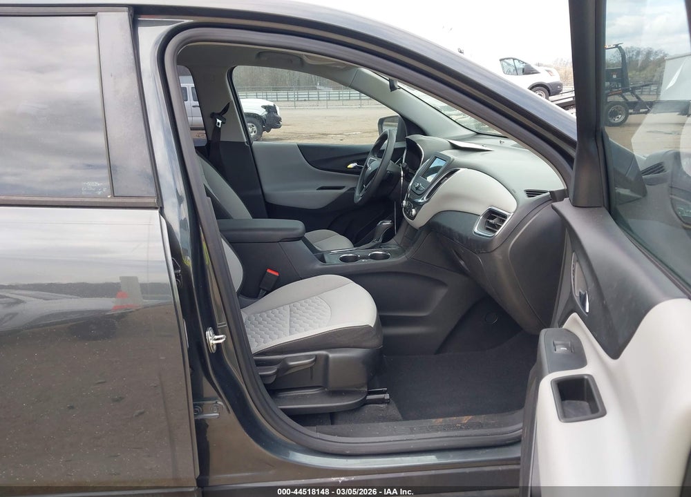 2019 CHEVROLET EQUINOX LS VIN: 3GNAXHEV0KS677488