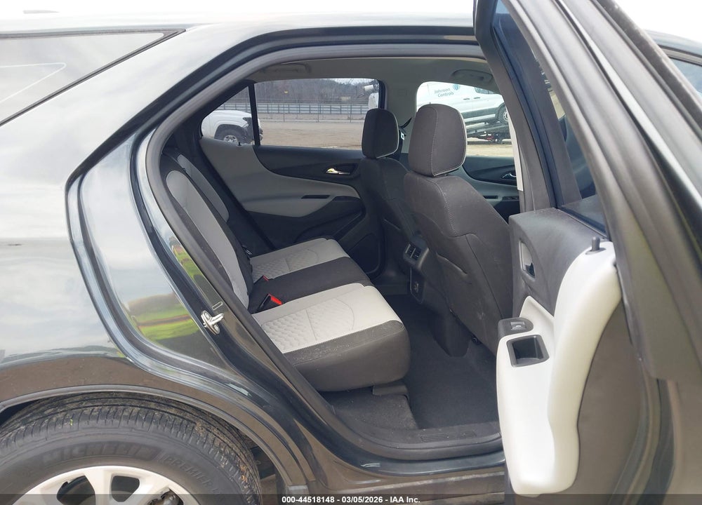 2019 CHEVROLET EQUINOX LS VIN: 3GNAXHEV0KS677488