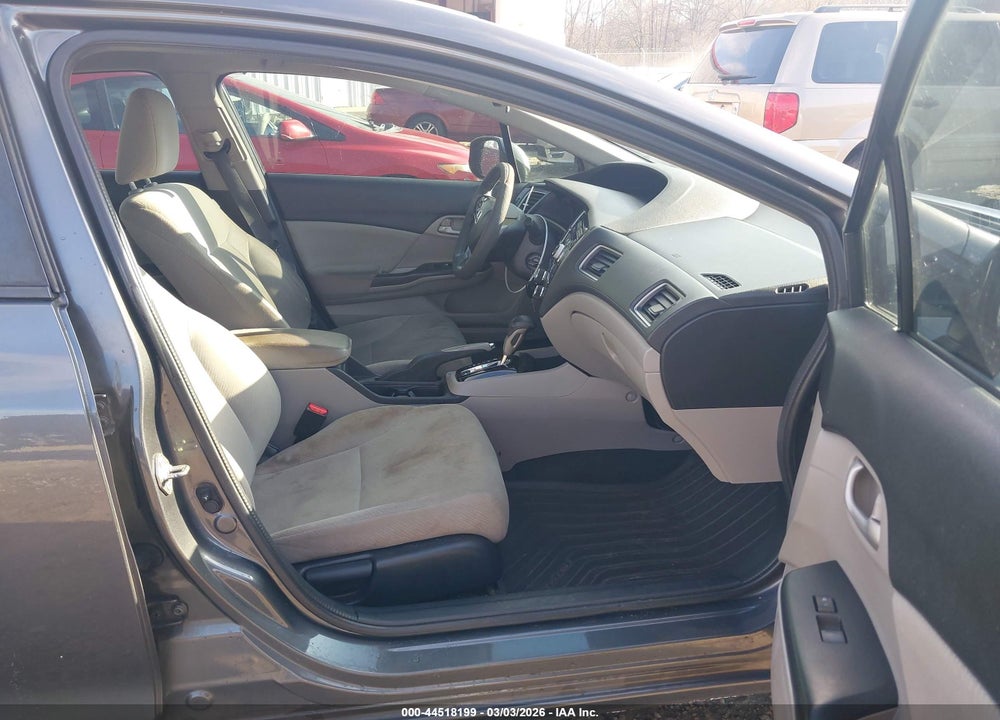 2013 HONDA CIVIC LX VIN: 2HGFB2F50DH519961