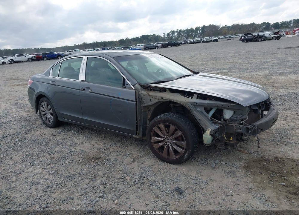 2011 HONDA ACCORD 2.4 EX-L VIN: 1HGCP2F81BA119983