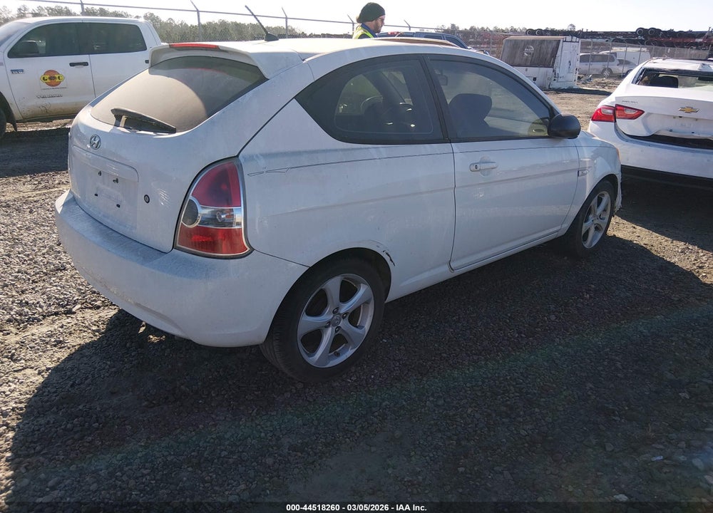 2008 HYUNDAI ACCENT SE VIN: KMHCN36C88U069486
