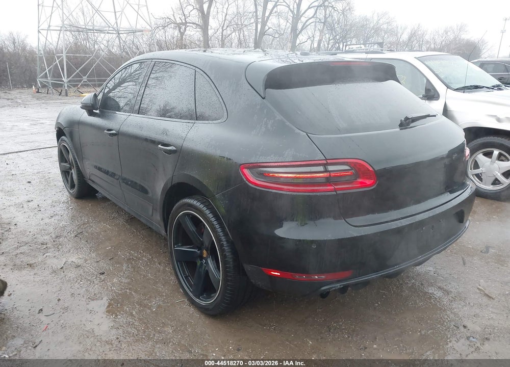 2015 PORSCHE MACAN TURBO VIN: WP1AF2A56FLB47700