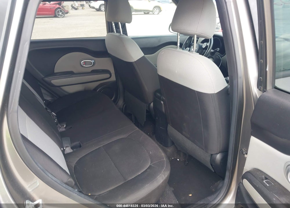 2017 KIA SOUL VIN: KNDJN2A27H7501763