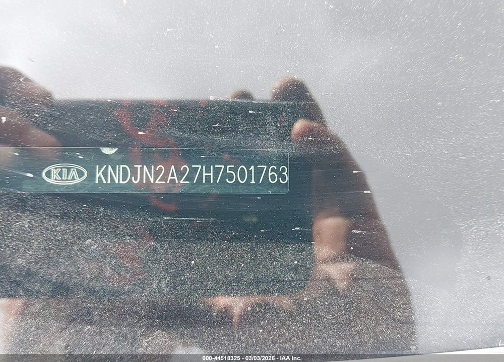 2017 KIA SOUL VIN: KNDJN2A27H7501763