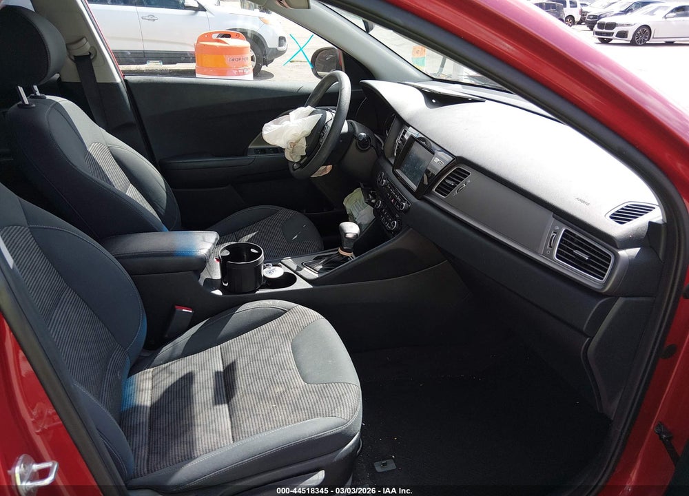 2019 KIA NIRO LX VIN: KNDCB3LC3K5337007