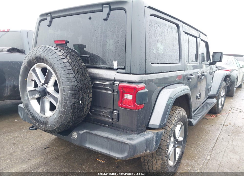 2020 JEEP WRANGLER UNLIMITED SAHARA 4X4 VIN: 1C4HJXEGXLW239846