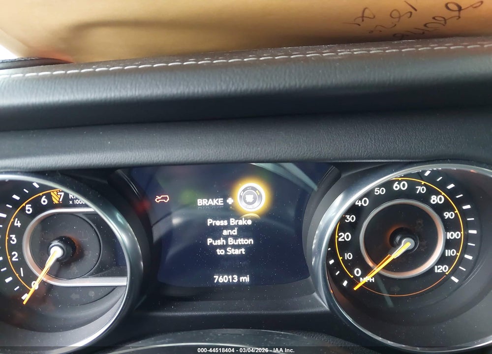2020 JEEP WRANGLER UNLIMITED SAHARA 4X4 VIN: 1C4HJXEGXLW239846