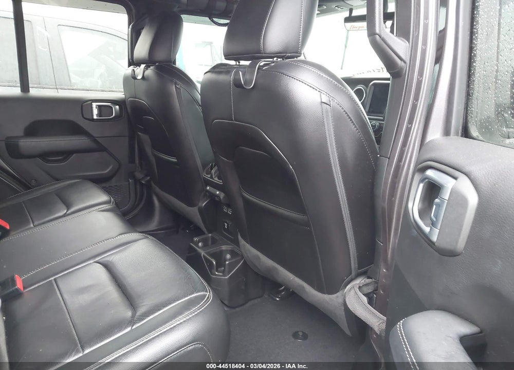 2020 JEEP WRANGLER UNLIMITED SAHARA 4X4 VIN: 1C4HJXEGXLW239846