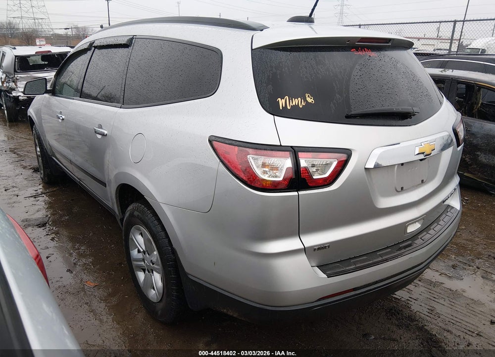 2016 CHEVROLET TRAVERSE LS VIN: 1GNKVFED4GJ218852