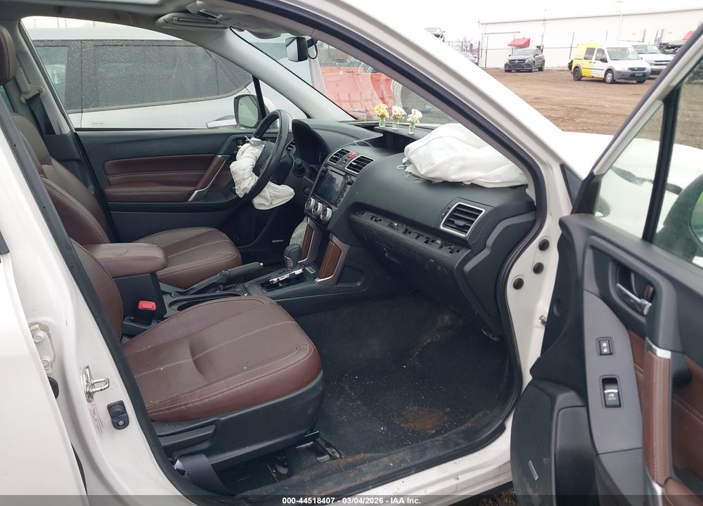 2018 SUBARU FORESTER 2.5I TOURING VIN: JF2SJAWC2JH497473