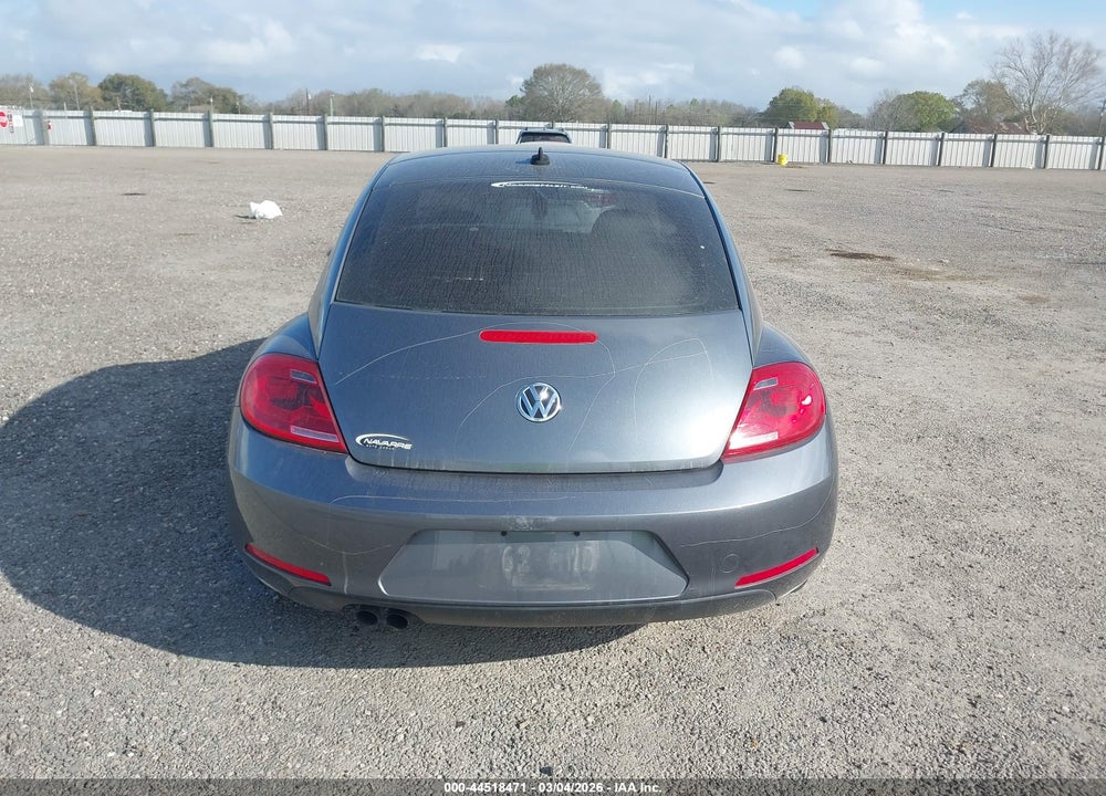 2015 VOLKSWAGEN BEETLE 1.8T VIN: 3VWJ07AT4FM604921