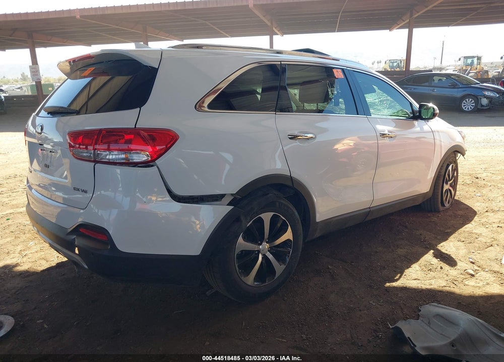 2017 KIA SORENTO 3.3L EX VIN: 5XYPH4A58HG257177