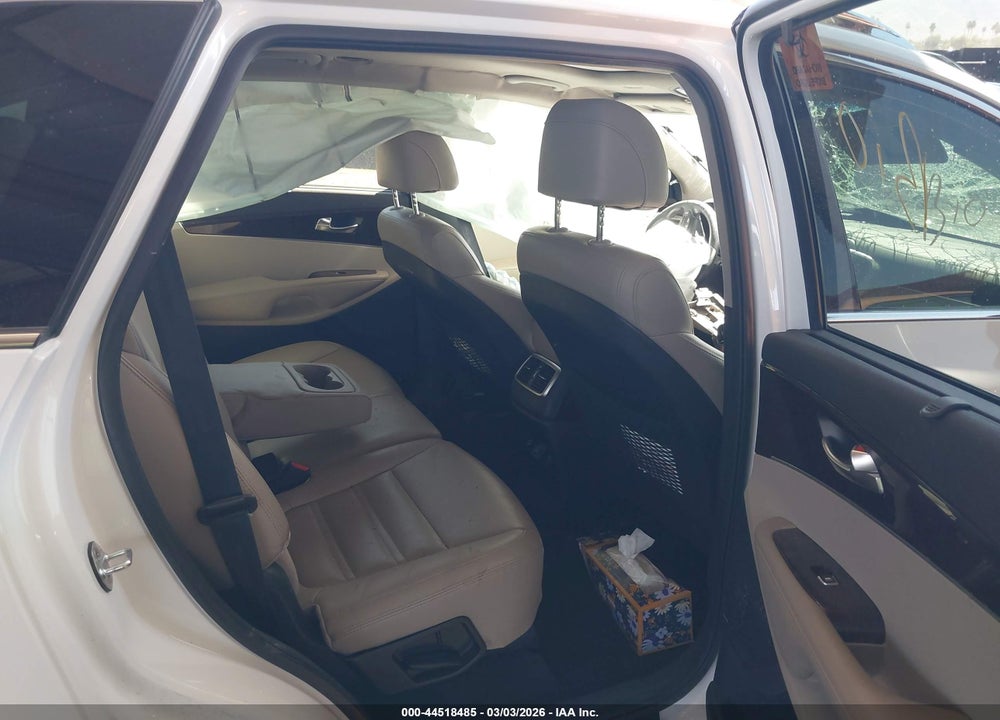 2017 KIA SORENTO 3.3L EX VIN: 5XYPH4A58HG257177
