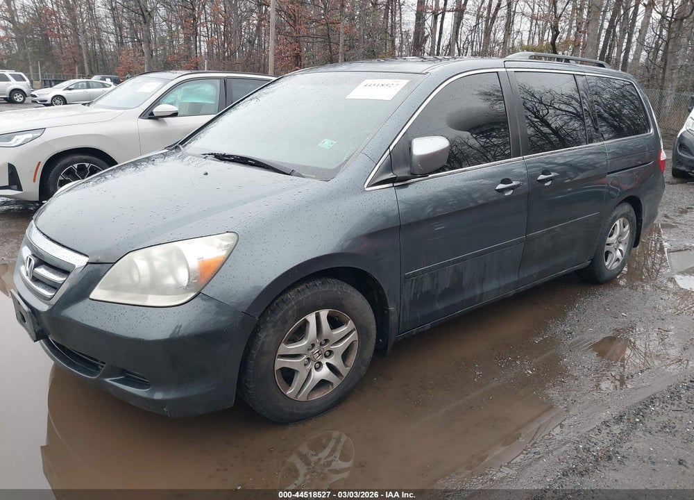2005 HONDA ODYSSEY EX-L VIN: 5FNRL38625B406606