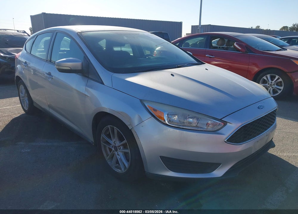 2017 FORD FOCUS SE VIN: 1FADP3K29HL232822