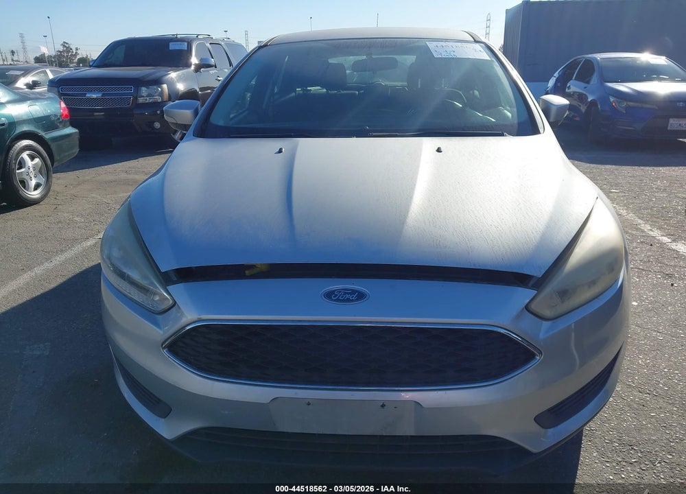 2017 FORD FOCUS SE VIN: 1FADP3K29HL232822