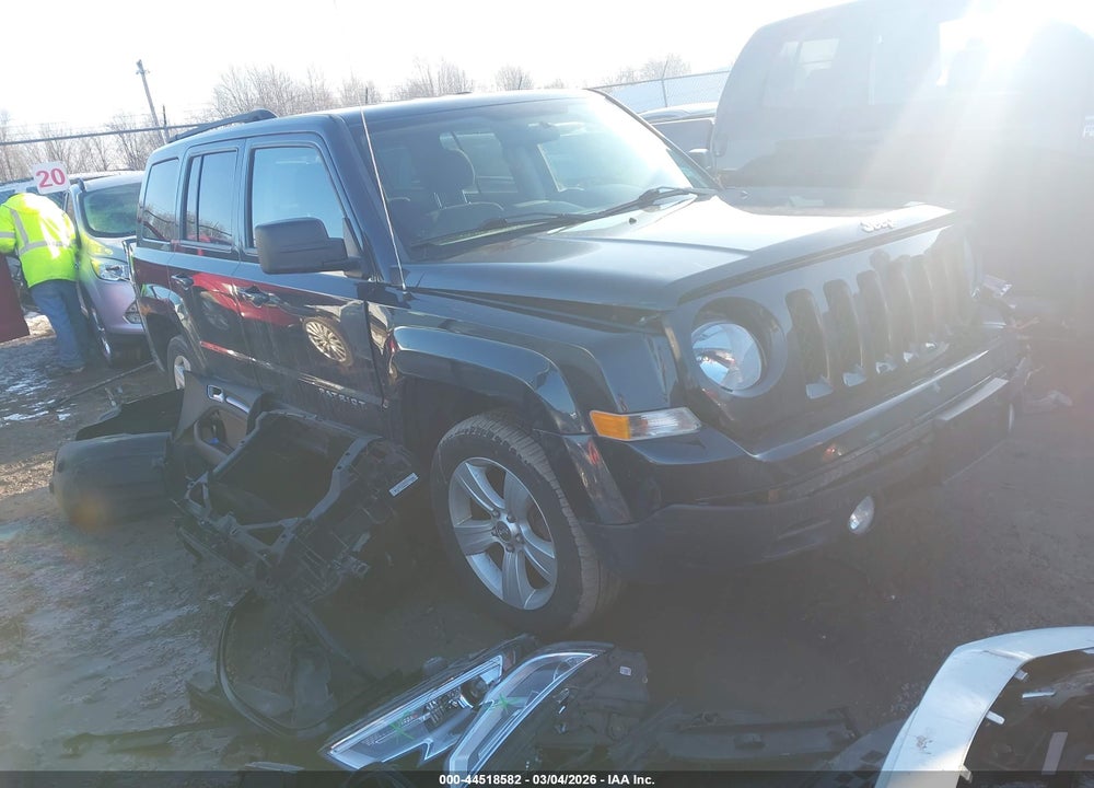 2014 JEEP PATRIOT LATITUDE VIN: 1C4NJRFB5ED716912