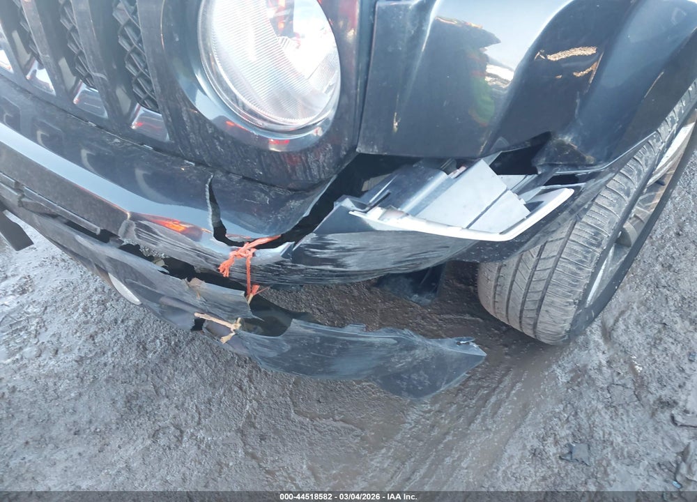 2014 JEEP PATRIOT LATITUDE VIN: 1C4NJRFB5ED716912